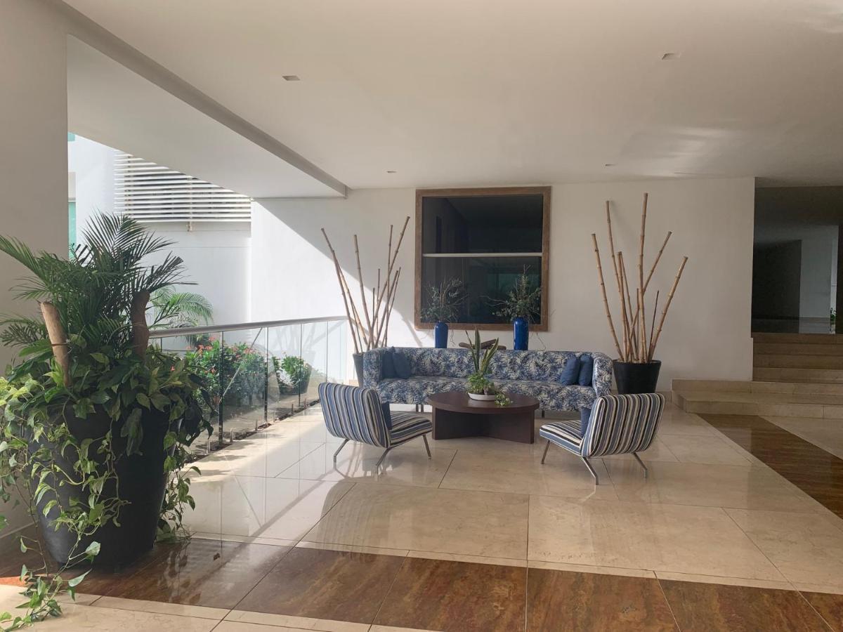 Hermoso Apartamento: Beachfront Comfort with Direct Access Cartagena Exterior photo