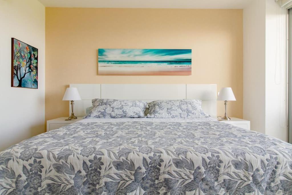 Hermoso Apartamento: Beachfront Comfort with Direct Access Cartagena Exterior photo